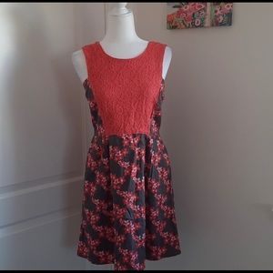NWT Floral Dress with Pockets!